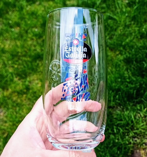 Estrella galicia pint - galicia, glass
